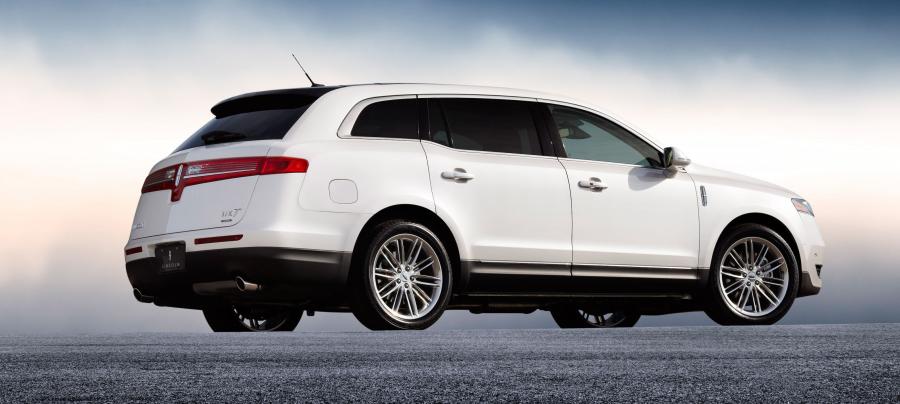  Lincoln MKT 2013 года  (фото 3 из 37)